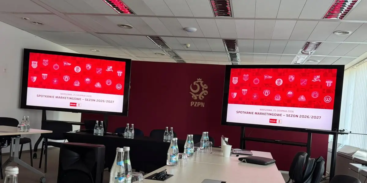 Spotkanie klubów Betclic 1 Ligi w siedzibie PZPN z udziałem FKS Stal Mielec