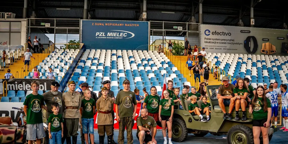 Fundacja „Prawda i Pamięć” współpracuje z FKS Stal Mielec podczas meczu z Polonią Bytom