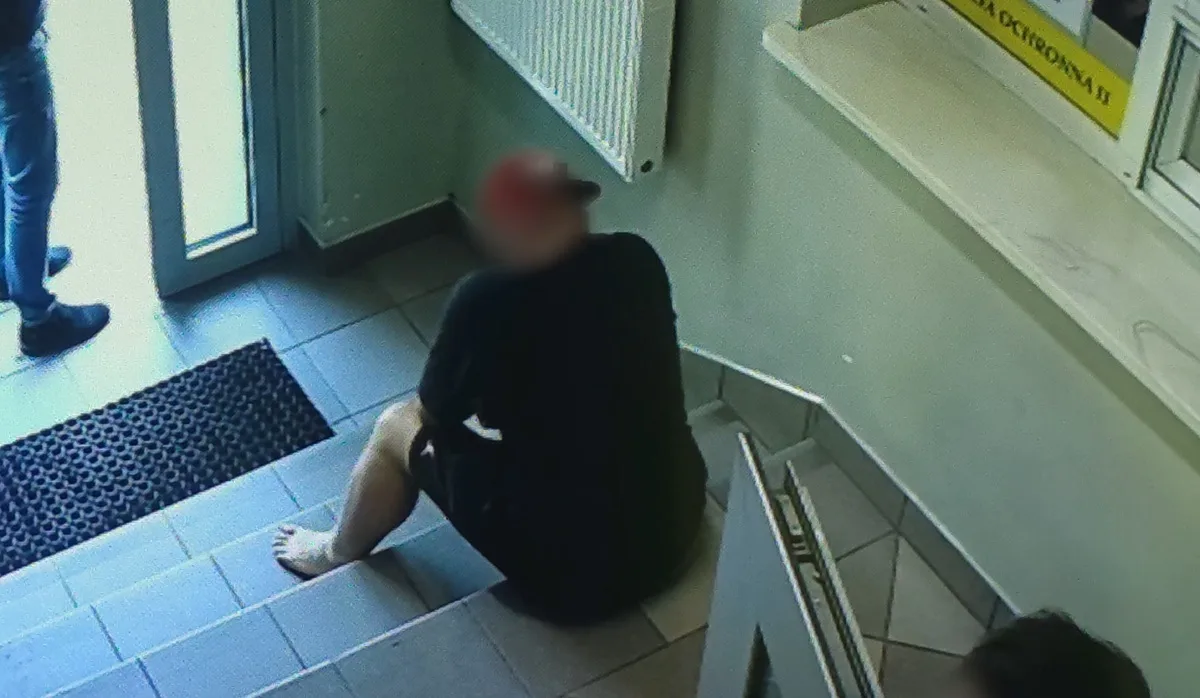 29-latek zatrzymany po kradzieży złotego łańcuszka w Mielcu